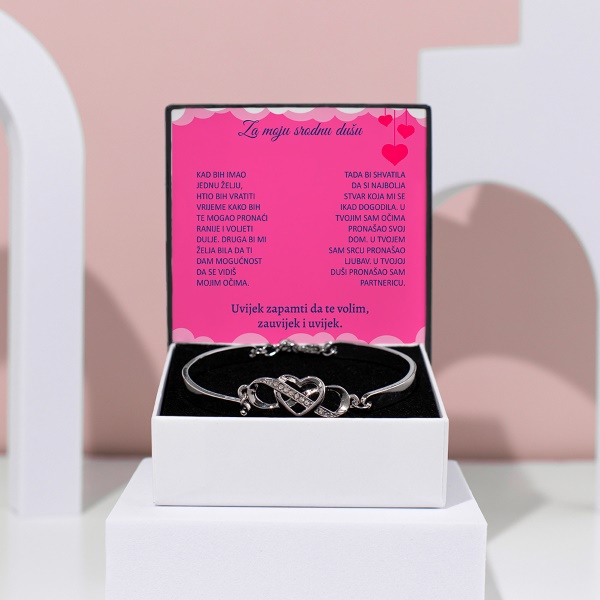 LOVE_HEARTBRACELET_26.6.2024_NASTJA_HR_1000x1000px_V5